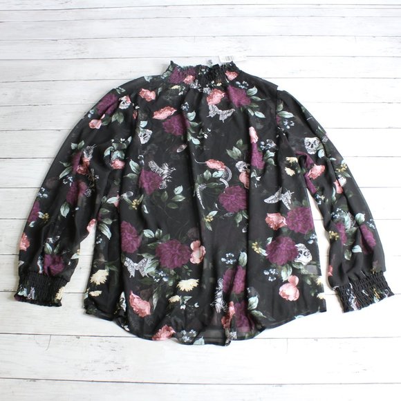 Torrid Womens Chiffon Smocked Top Plus Size 2 2X 18 20 Skull Floral Print - Picture 1 of 8